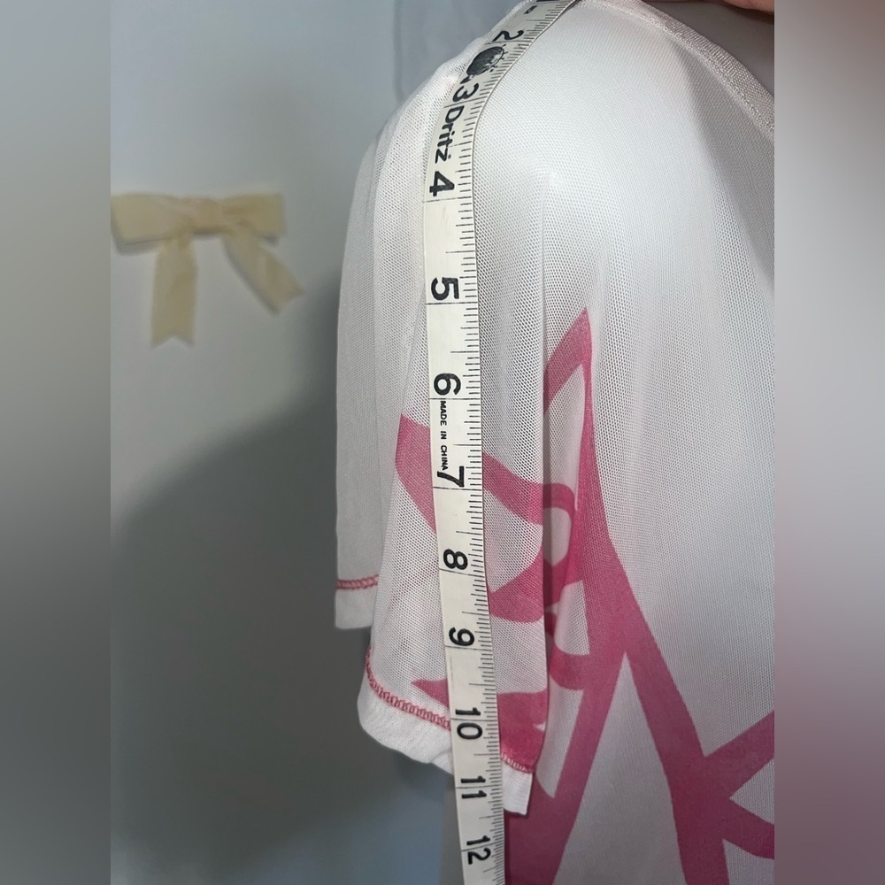 RARE - 6ixty 8ight Transparent Pink Geometric Short Sleeve Top - Picture 4 of 5